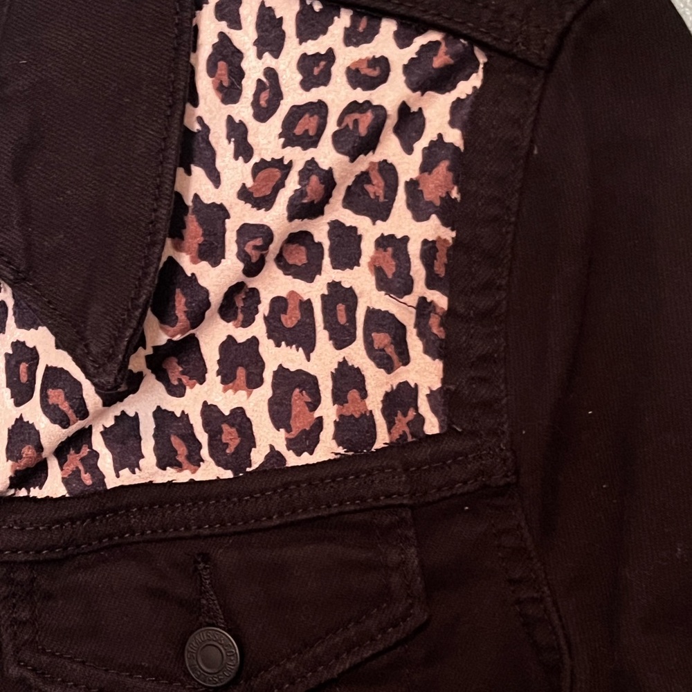 Jean Jacket Upcycled - Picture 5 of 5